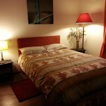 Chambre privée Badet Salles  Esterno foto
